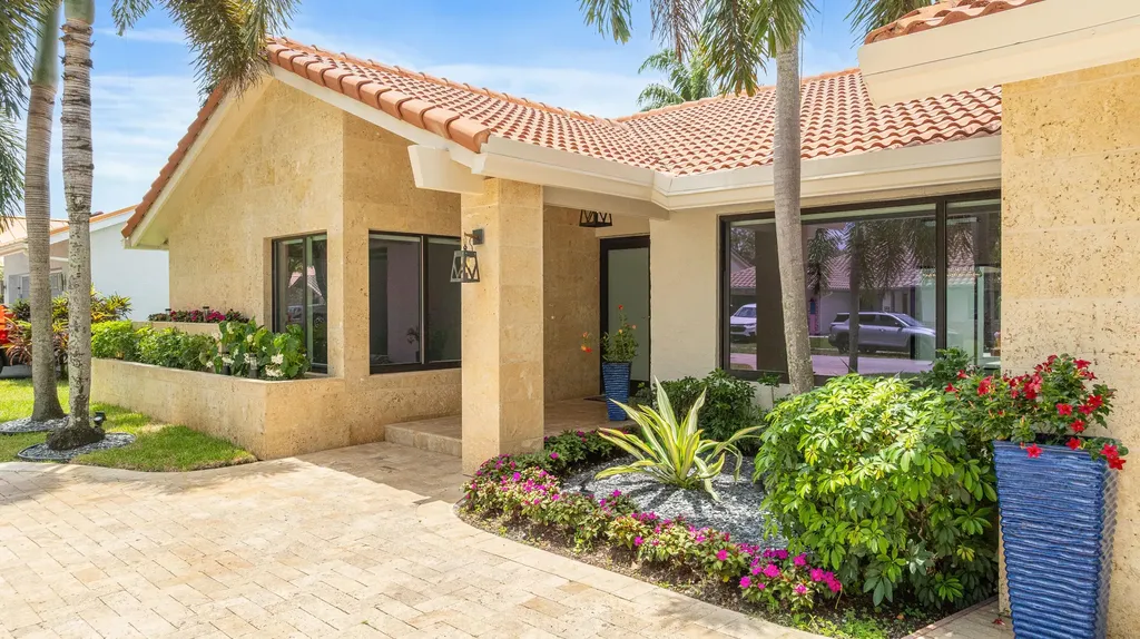 10506 NW 7th Court Plantation FL 33324