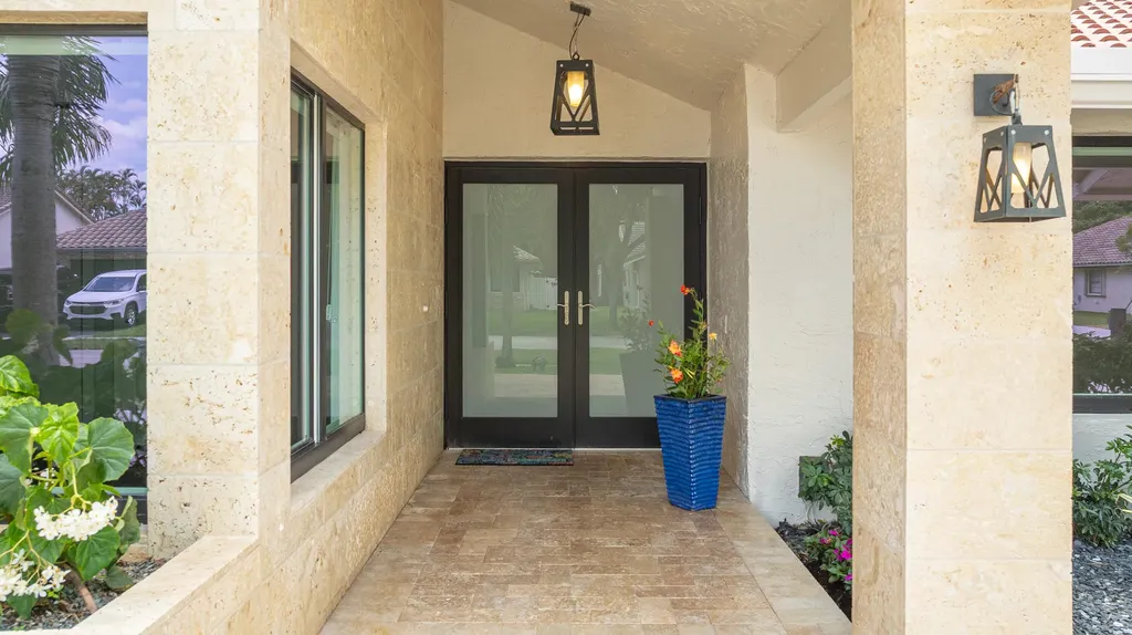 10506 NW 7th Court Plantation FL 33324