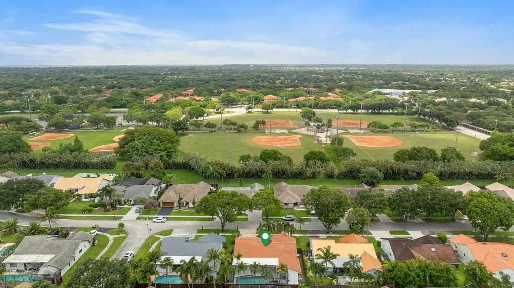 10506 NW 7th Court Plantation FL 33324