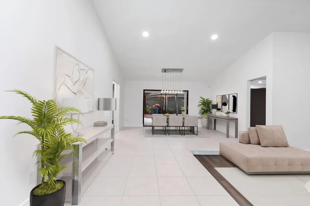 10506 NW 7th Court Plantation FL 33324