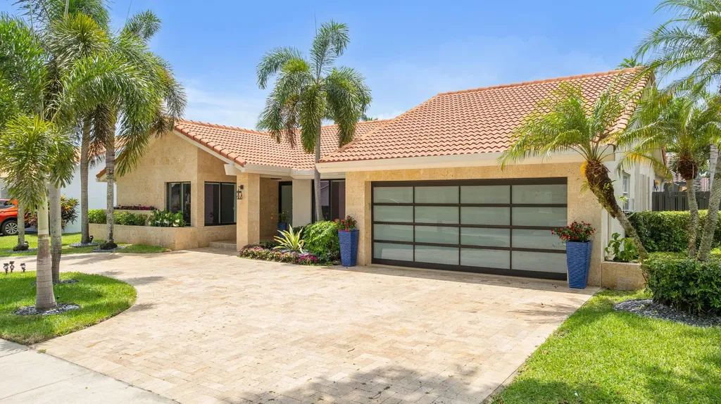 10506 NW 7th Court Plantation FL 33324