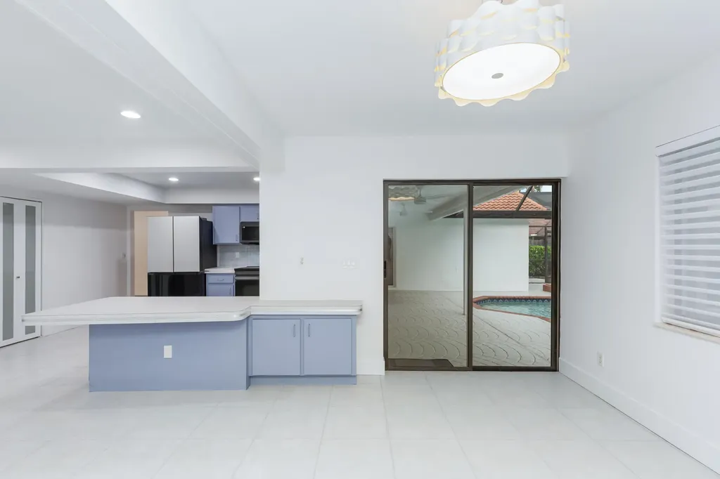 10506 NW 7th Court Plantation FL 33324