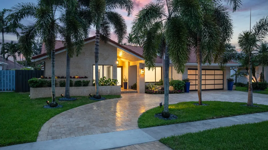 10506 NW 7th Court Plantation FL 33324