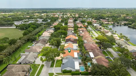 10506 NW 7th Court Plantation FL 33324