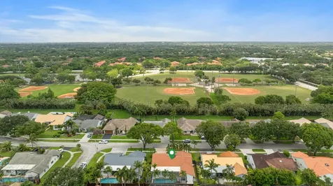 10506 NW 7th Court Plantation FL 33324