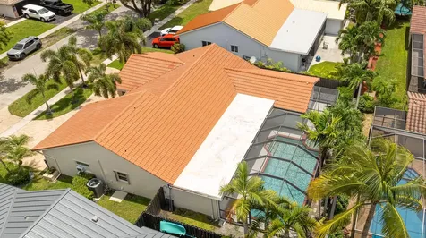 10506 NW 7th Court Plantation FL 33324