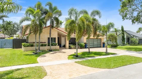 10506 NW 7th Court Plantation FL 33324