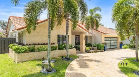 10506 NW 7th Court Plantation FL 33324