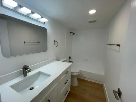 4140 Inverrary Drive Lauderhill FL 33319
