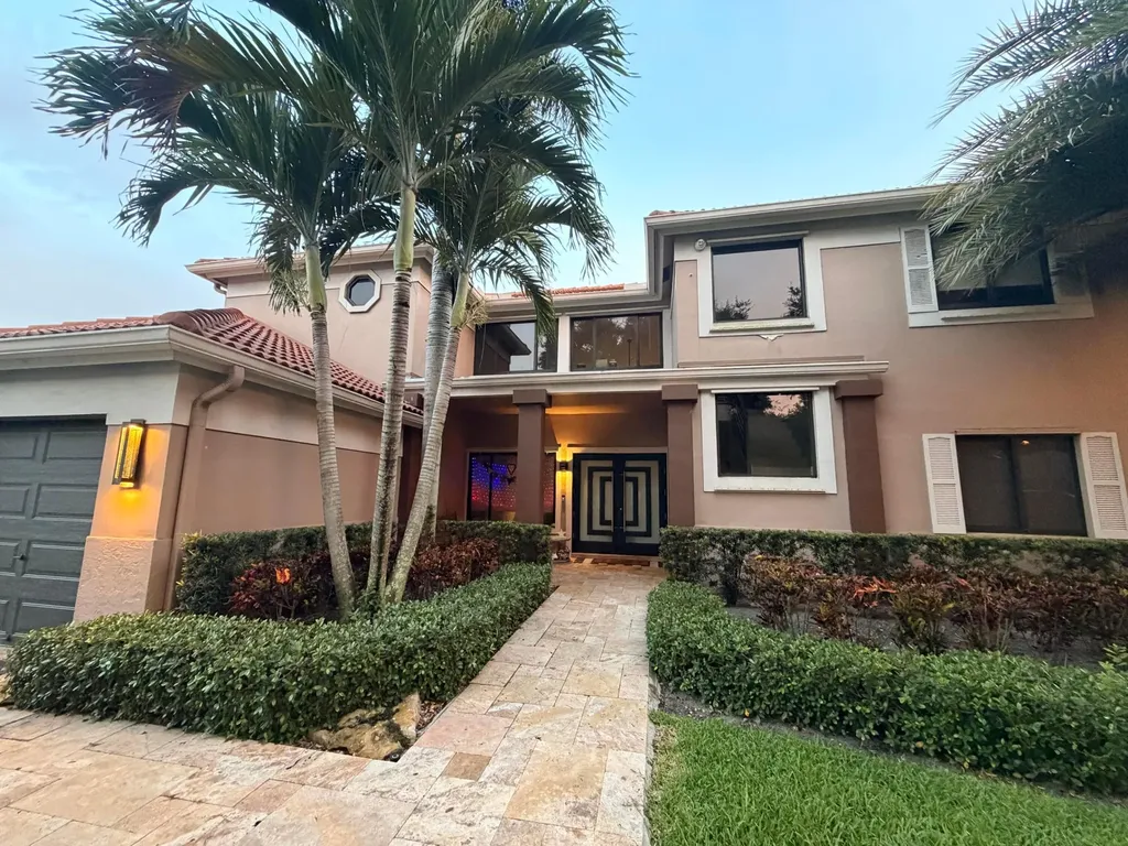 3041 Perriwinkle Circle Davie FL 33328