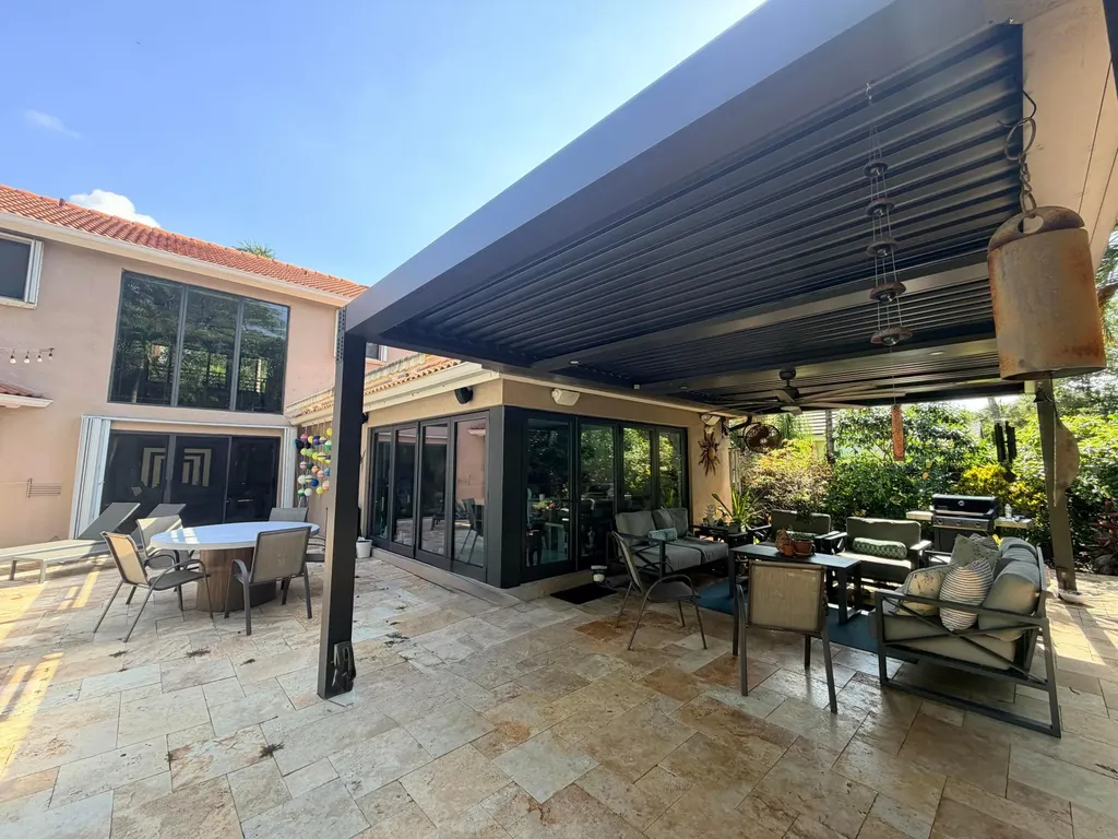 3041 Perriwinkle Circle Davie FL 33328