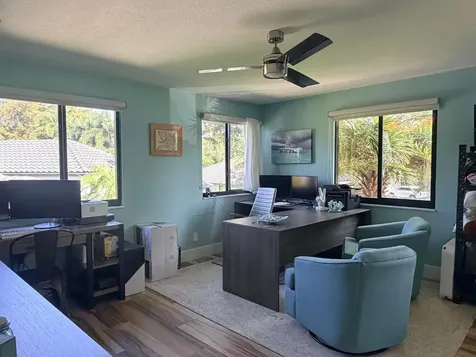 3041 Perriwinkle Circle Davie FL 33328