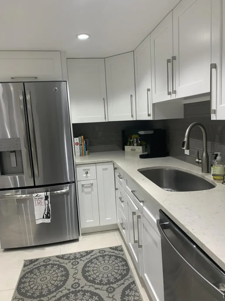 5340 NW 2nd Avenue W Boca Raton FL 33487