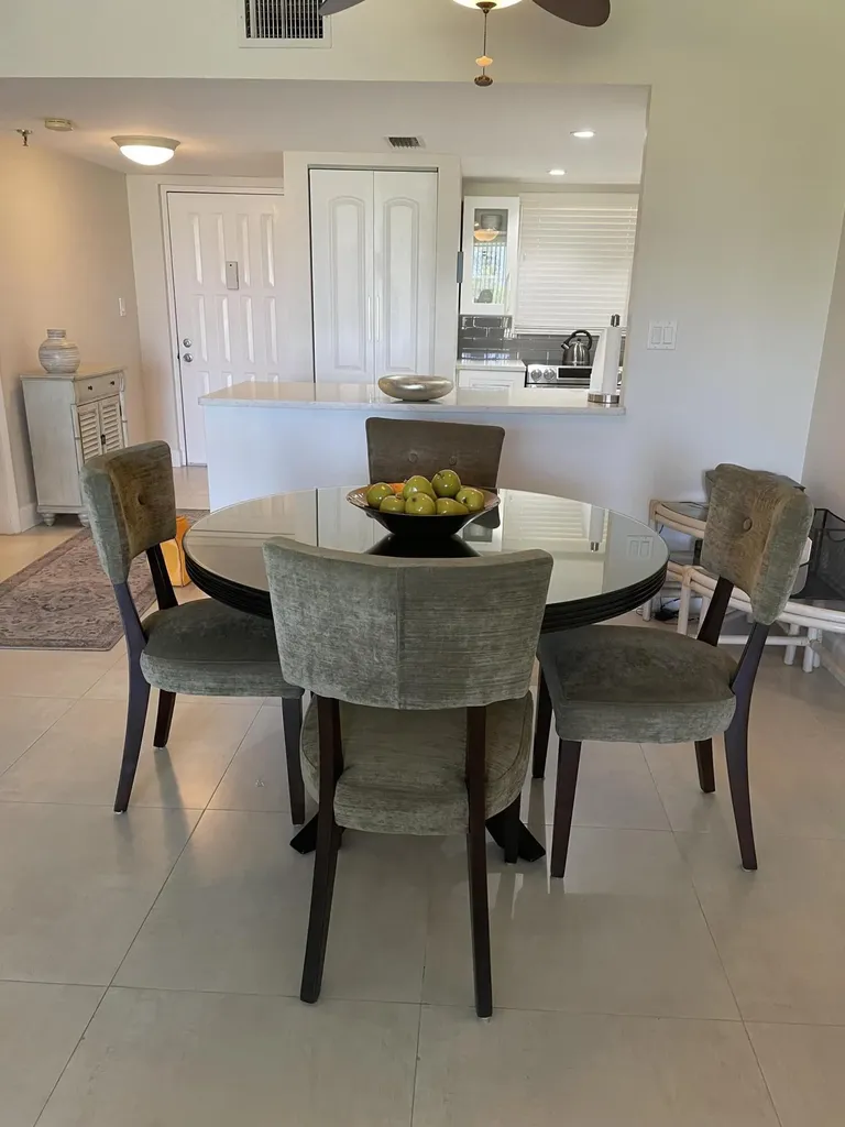 5340 NW 2nd Avenue W Boca Raton FL 33487