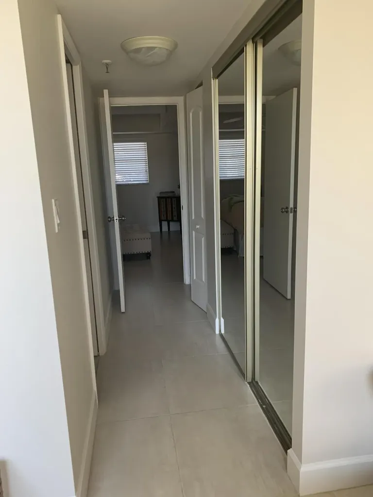 5340 NW 2nd Avenue W Boca Raton FL 33487