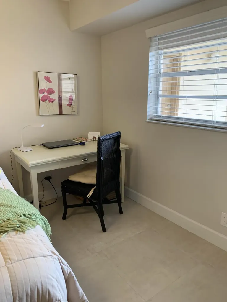 5340 NW 2nd Avenue W Boca Raton FL 33487