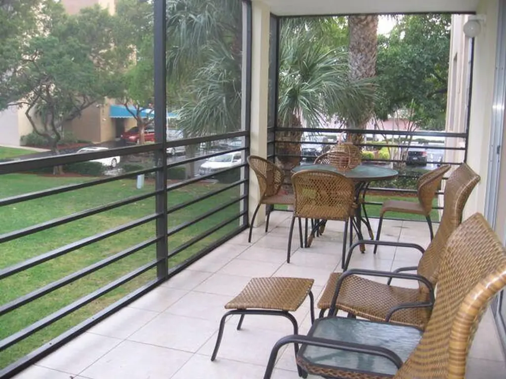 5340 NW 2nd Avenue W Boca Raton FL 33487
