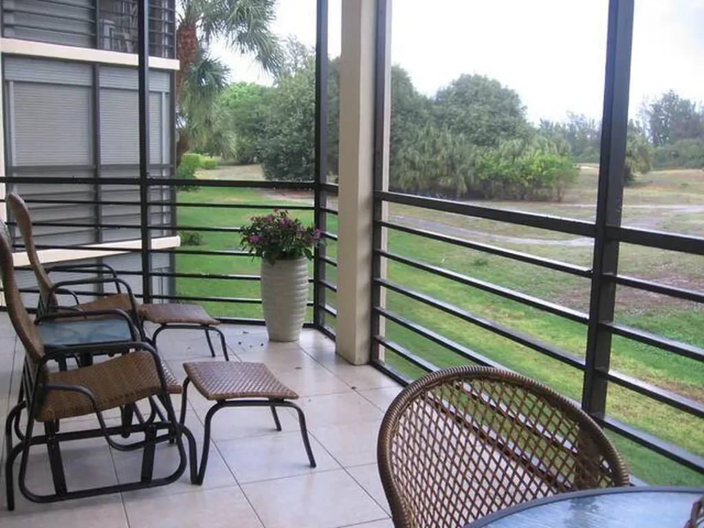 5340 NW 2nd Avenue W Boca Raton FL 33487