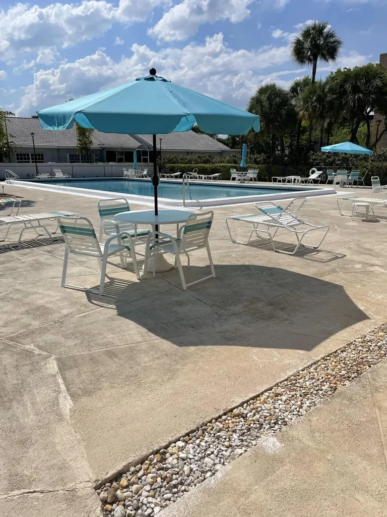 5340 NW 2nd Avenue W Boca Raton FL 33487