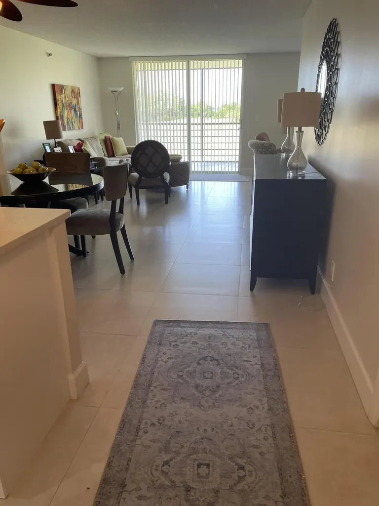 5340 NW 2nd Avenue W Boca Raton FL 33487