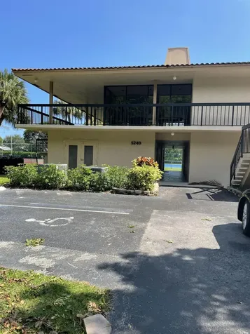 5340 NW 2nd Avenue W Boca Raton FL 33487