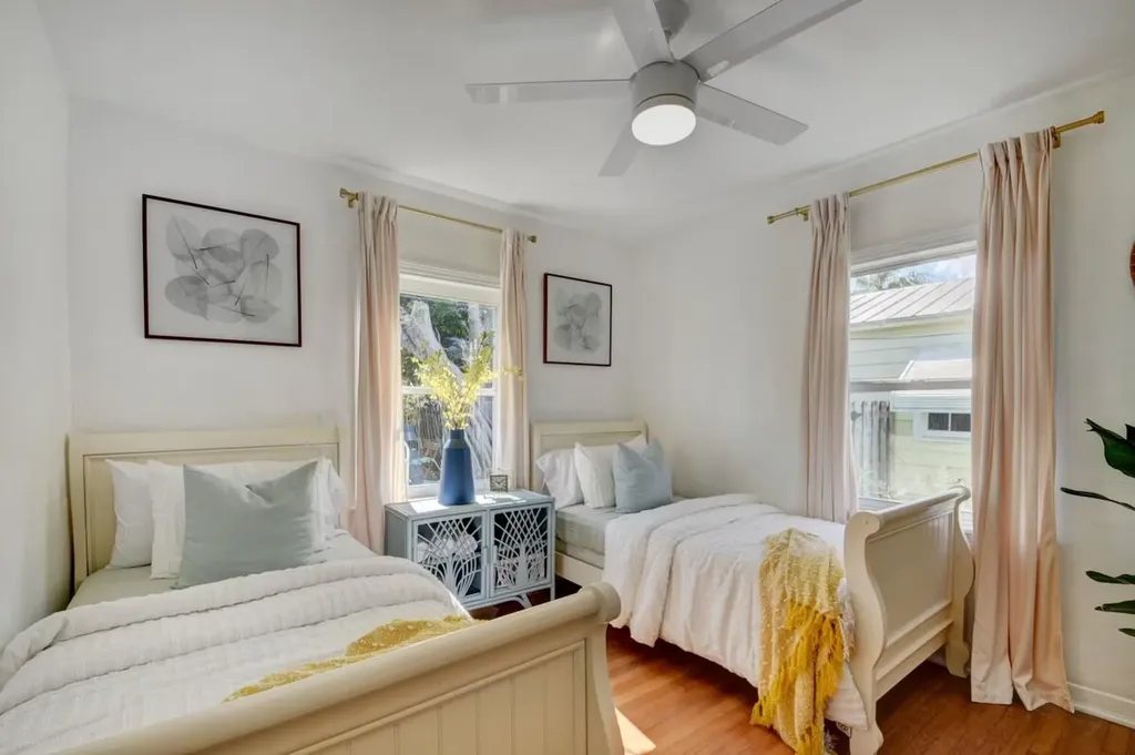 1128 N L Street Lake Worth FL 33460