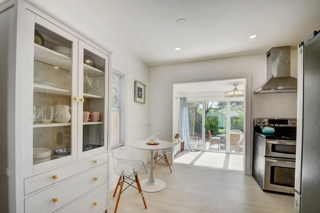 1128 N L Street Lake Worth FL 33460