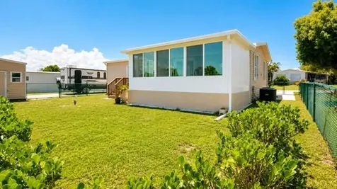 7079 SE Bluebird Circle Hobe Sound FL 33455