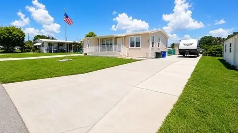 7079 SE Bluebird Circle Hobe Sound FL 33455