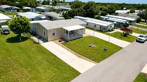 7079 SE Bluebird Circle Hobe Sound FL 33455