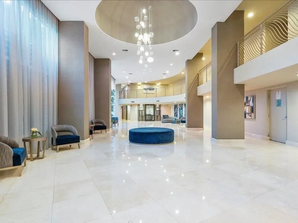 3370 SW Hidden Bay Drive Aventura FL 33180