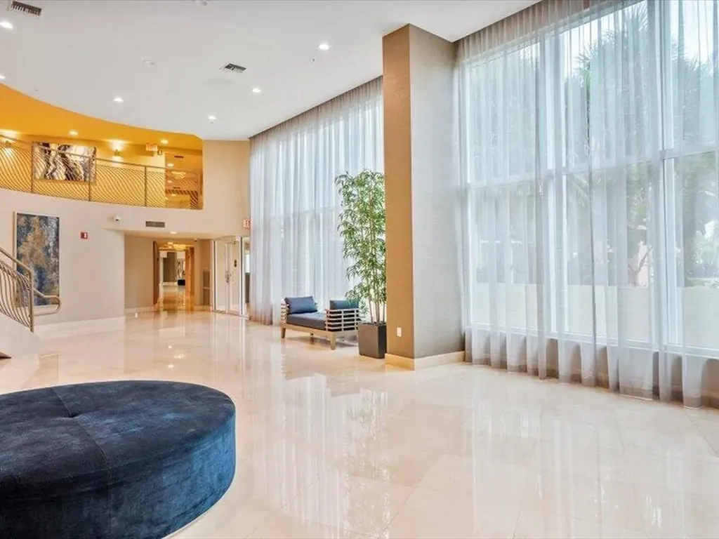 3370 SW Hidden Bay Drive Aventura FL 33180