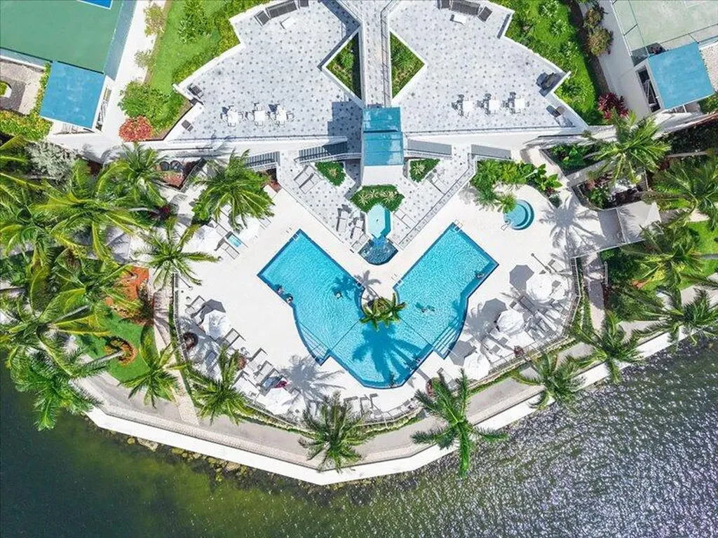 3370 SW Hidden Bay Drive Aventura FL 33180