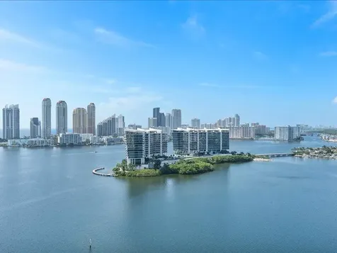 3370 SW Hidden Bay Drive Aventura FL 33180