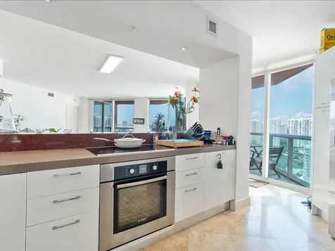 3370 SW Hidden Bay Drive Aventura FL 33180