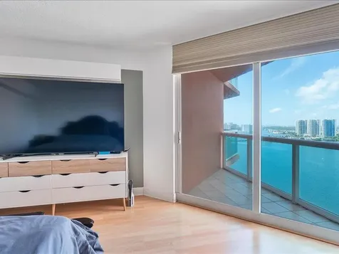 3370 SW Hidden Bay Drive Aventura FL 33180