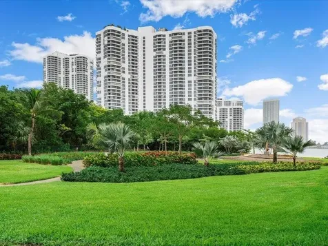 3370 SW Hidden Bay Drive Aventura FL 33180