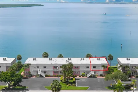 1153 Bayshore Drive Fort Pierce FL 34949