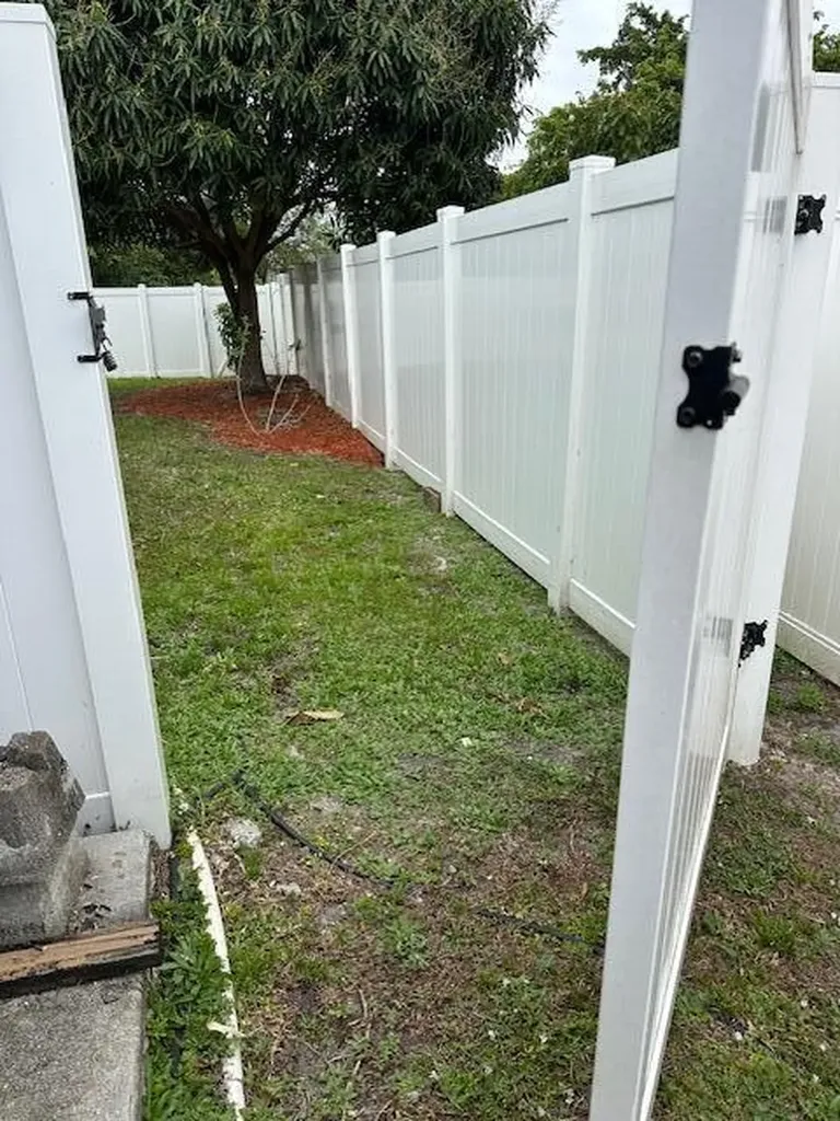 261 SW De Gouvea Terrace Port St Lucie FL 34984
