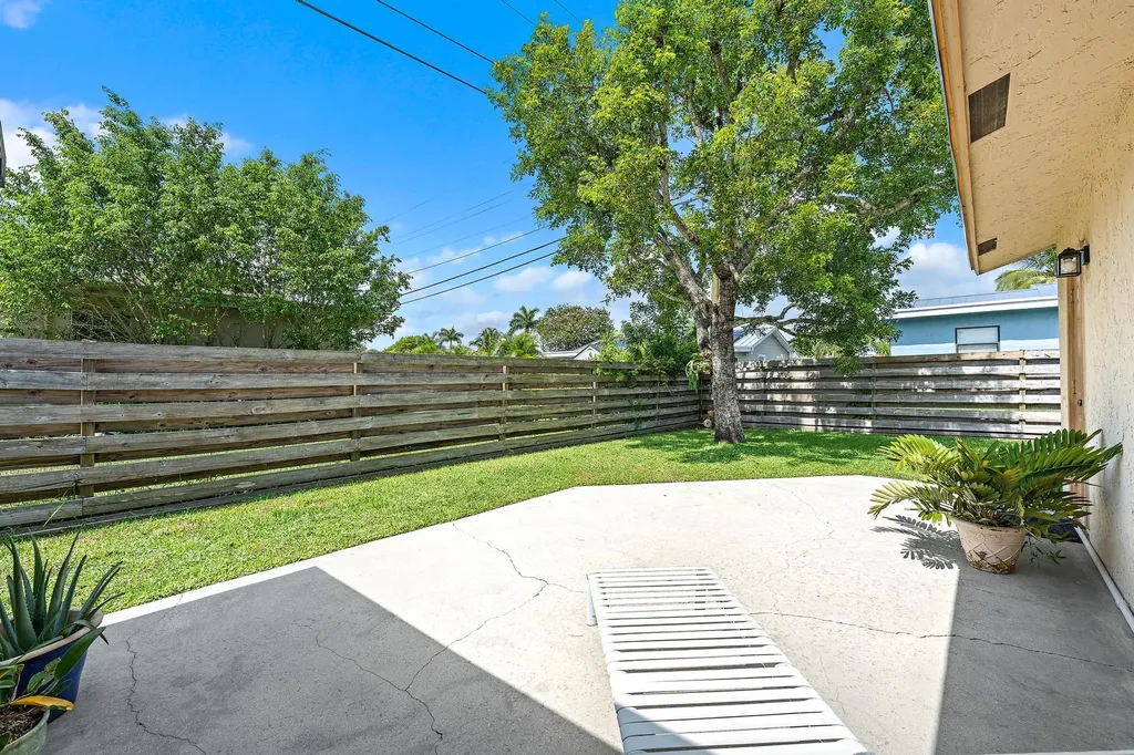9090 Palladium Place Lake Worth FL 33467