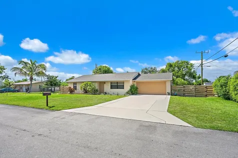 9090 Palladium Place Lake Worth FL 33467