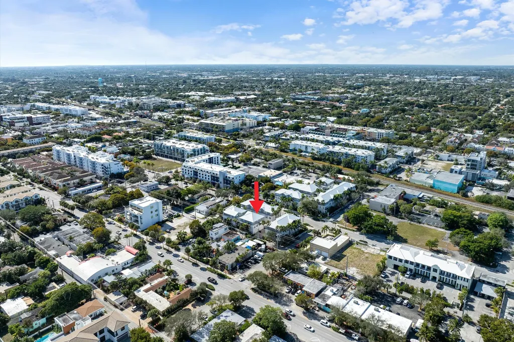 295 NE 5th Avenue Delray Beach FL 33483
