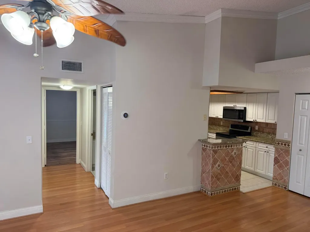 1500 S Crestwood Court S Royal Palm Beach FL 33411