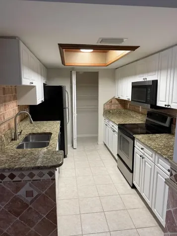 1500 S Crestwood Court S Royal Palm Beach FL 33411