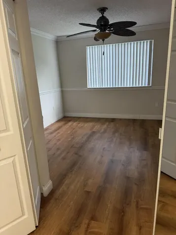 1500 S Crestwood Court S Royal Palm Beach FL 33411