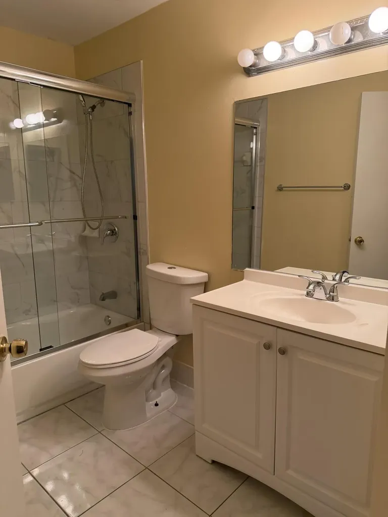 9741 NW 37th Street Sunrise FL 33351