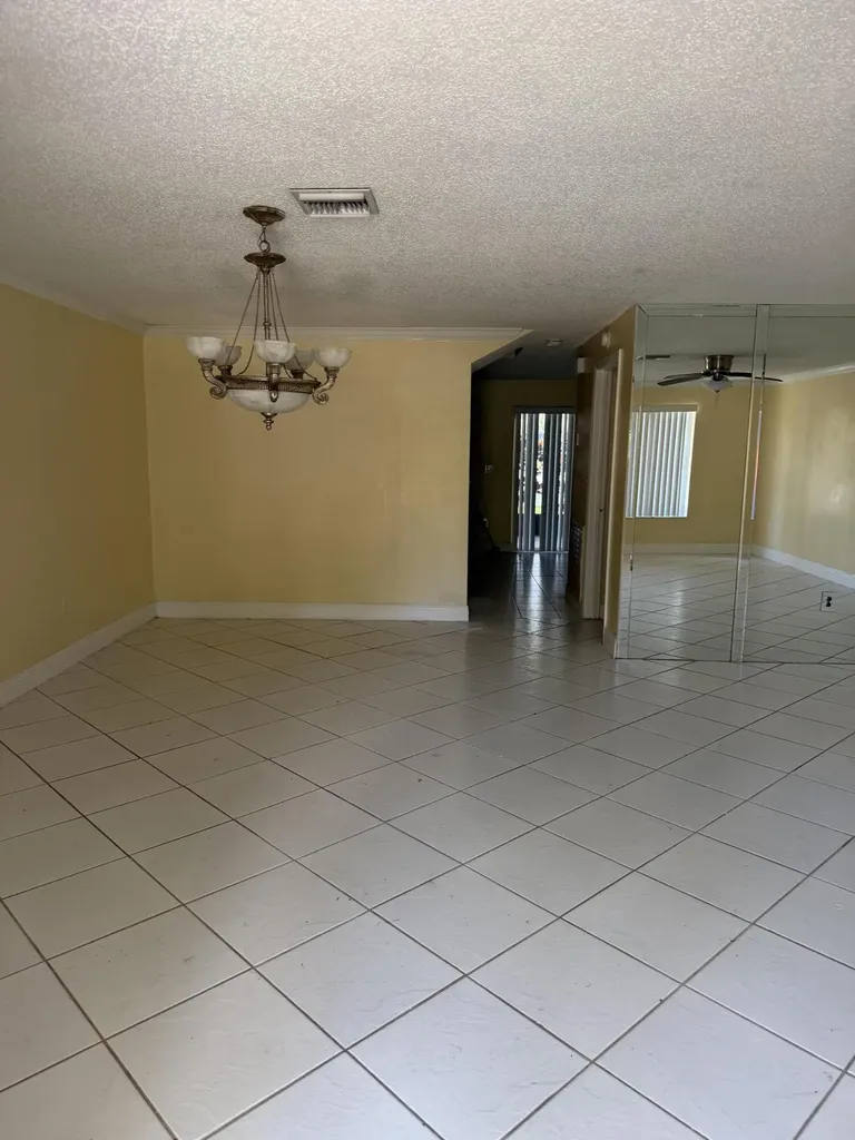 9741 NW 37th Street Sunrise FL 33351