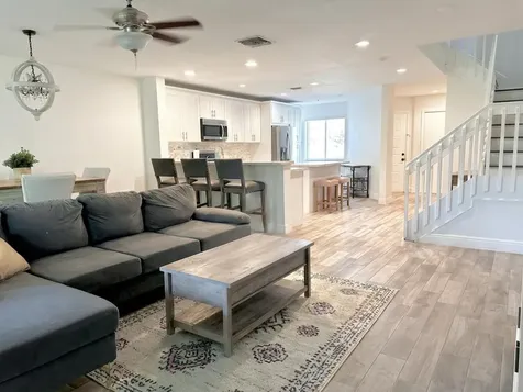 6207 Old Court Road Boca Raton FL 33433