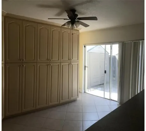 4350 SW 72nd Terrace SW Davie FL 33314