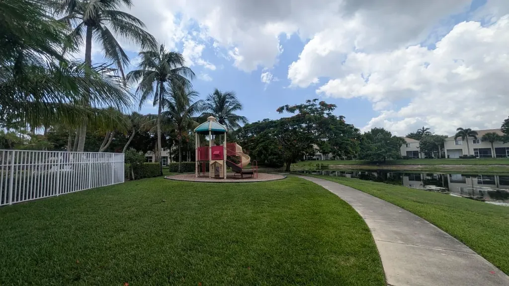 4715 Palmbrooke Circle West Palm Beach FL 33417
